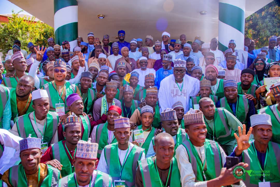 <br />
<b>Deprecated</b>:  htmlspecialchars(): Passing null to parameter #1 ($string) of type string is deprecated in <b>/home/mizanine/public_html/public/article.php</b> on line <b>468</b><br />
