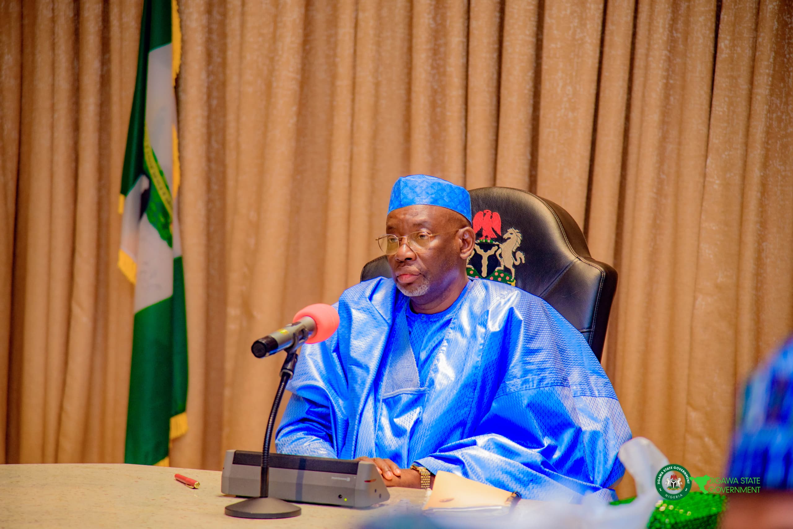 <br />
<b>Deprecated</b>:  htmlspecialchars(): Passing null to parameter #1 ($string) of type string is deprecated in <b>/home/mizanine/public_html/public/article.php</b> on line <b>468</b><br />
